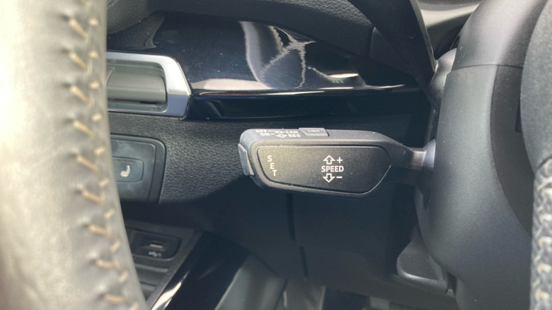 Audi Q2 35 TFSI Black Edition 5dr Petrol Estate